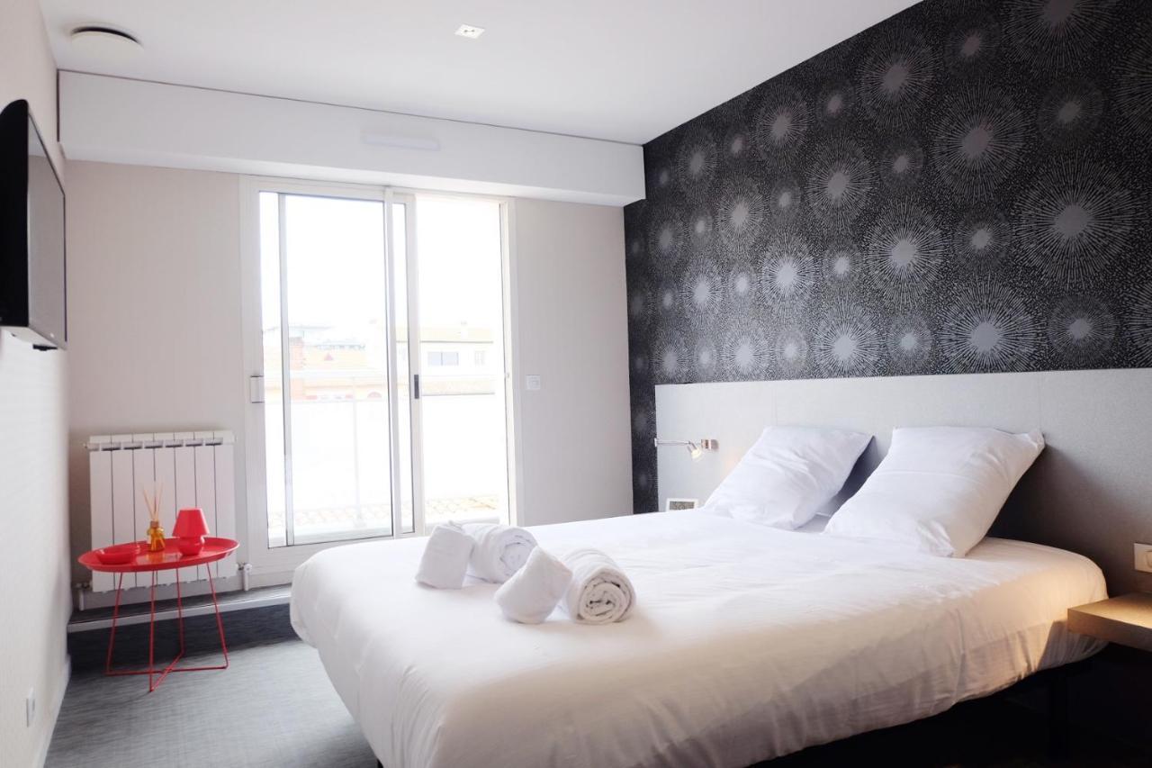 Magnifique Appartement, En Hyper Centre, Avec Terrasse Et Place De Parking Biarritz Zewnętrze zdjęcie